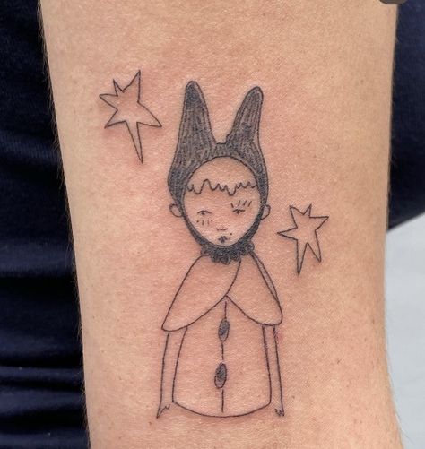 Pierrot Tattoo, New Tattoo Styles, Medieval Tattoo, Hand Doodles, Flash Tattoo Designs, Tattoo Now, Doodle Tattoo, Poke Tattoo, Hand Poke