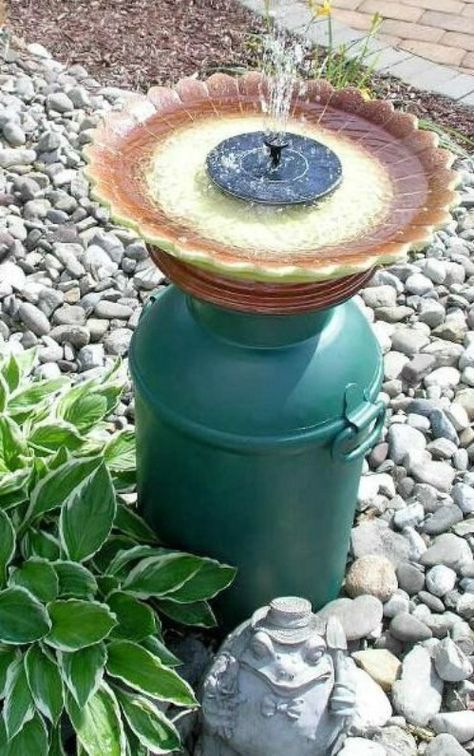 Repurposed Milk Can Fountain Milk Can Table, Large Outdoor Umbrella, Painted Milk Cans, Milk Can Decor, Old Milk Jugs, Old Milk Cans, Lights Decor, Garden Mushrooms, Garden Plan