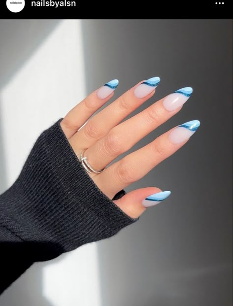 Lilac And Blue Nails, Ongles Gel French, Matte Pink Nails, Minimal Nails Art, Simple Gel Nails, Winter Nail Designs, Diamond Nails, Shellac Nails, Acrylic Nails Coffin Short