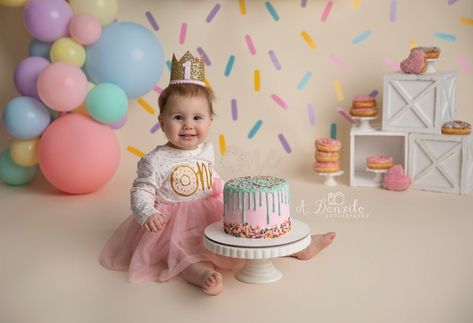 Sweet One Cake Smash Sweet One Birthday Cake Smash, Sweet One Cake Smash Photos, Sweet One Birthday Smash Cake, Ice Cream Cake Smash Photoshoot, Smash Cake Sweet One, Two Sweet Birthday Photo Shoot, Ice Cream First Birthday Photos, Sweet One Smash Cake Photoshoot, Ice Cream Smash Cake First Birthdays