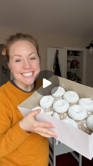 Beth Baumgartner on Instagram: "Move over, Hostess — there’s a new powdered donut in down! These delicious homemade powdered donuts are moist, fluffy, and made in just 30 minutes! 😱  Comment “donut” and I’ll DM you the recipe!!   #summertreat #blogger #food #foodblogger #dessert #michiganblogger #bakery #bakinggoals #ohmyyum #recipes #recipe #recipedeveloper #easyrecipe #muffins #bakingtips #bakinghacks #donuts #donut #powderedsugar #hostess #bakeddonuts #homemadedonuts   https://thefirstyearblog.com/powdered-sugar-donuts/" Grandchildren Activities, Homemade Donuts Recipe, Baked Doughnuts, Powdered Donuts, Donut Dessert, Sugar Donut, Muffin Bread, Baking Muffins, Homemade Donuts