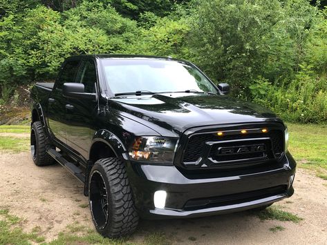 Black Ram Truck, Dodge Laramie, Ram 2014, Dodge Diesel Trucks, Dodge Diesel, Dropped Trucks, Custom Pickup Trucks, Dodge Muscle Cars, Ram Truck