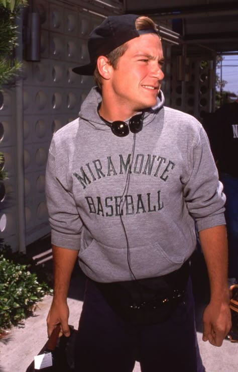 Jason Bateman Wallpaper, Jason Bateman 90s, Young Jason Bateman, Jason Bateman 80s, Edna Mode, Jason Bateman, Heart Palpitations, Hubba Hubba, Arrested Development