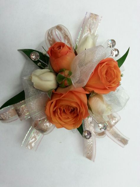 White Flower Corsage, Orange Corsage, Corsage For Prom, Red Orange Flowers, Hoco 2024, Orange Prom Dresses, Corsage And Boutonniere, Corsage Prom, Prom Flowers