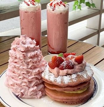 Dolce on X: "https://t.co/TackW88LuJ" / X Breakfast With Pancakes, Pink Pancakes, Sweet Cafe, Pink Food, Kawaii Cooking, Surrounded By Flowers, A Beautiful Life, Pink Strawberry, Strawberry Cream