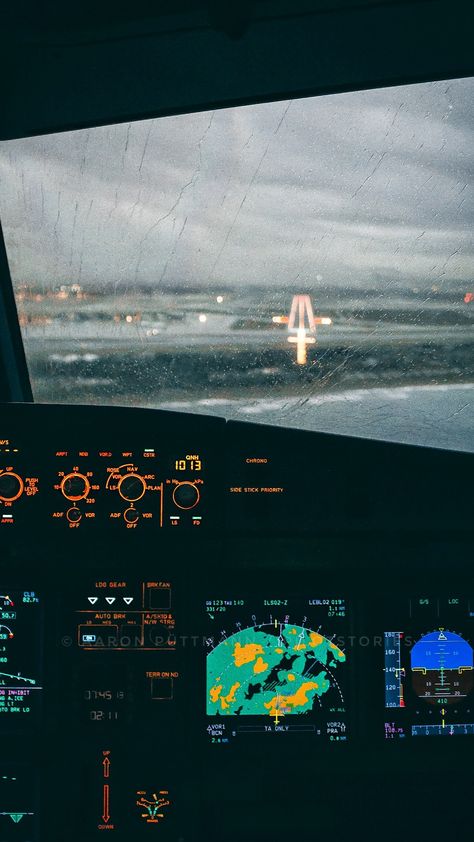 Plane Cockpit Wallpaper, Aeronautical Engineering Wallpaper, Aviation Aesthetic Wallpaper, Cockpit Aesthetic, Cockpit Wallpaper, Aircraft Wallpaper, Plane Wallpaper, Aviation Education, Plane Photography