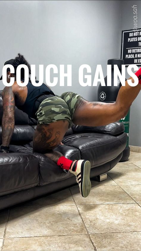 woo.sah on Instagram: 🙌🏾COUCH GAINS🙌🏾 hol on! If yo momma get upset about your knee in her couch chiiiii it wasn’t me. 😅 everybody momma LOVE me😆🤝 This month I… Woo.sah Workouts, Yo Momma, Love Me, Boy Girl, Duffle Bag, Couch, On Instagram, Instagram