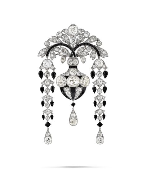 EXCEPTIONAL CARTIER ART DECO DIAMOND AND ONYX BROOCH | Christie's White Victorian Dress, Cartier Art Deco, Historical Accessories, White Victorian, Art Deco Brooch, Jewelry Drawing, Cartier Jewelry, Diamond Brooch, Deco Jewelry