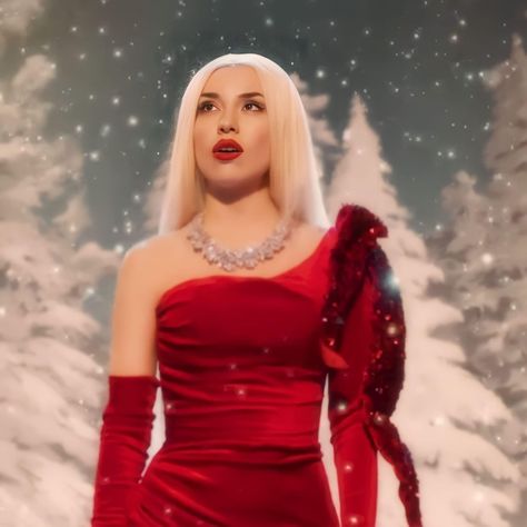 Ava Max Christmas Without You, Ava Max Aesthetic, Christmas Without You, Ava Max, Maggie Lindemann, Beautiful Goddess, Kind Person, National Treasure, Grow Out