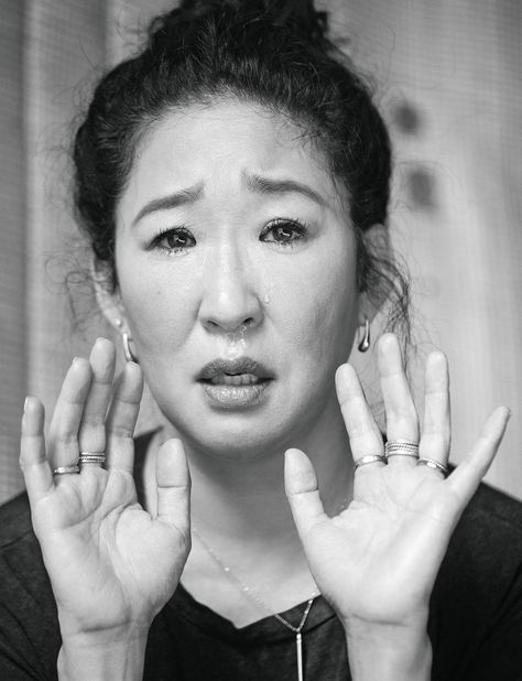 Christina Yang, The Gentlewoman, Cristina Yang, Sandra Oh, Carrie Fisher, Greys Anatomy, Star Fashion, Serie Tv, Modern Woman