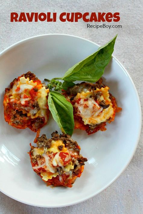 Get the kids in the kitchen and have them make Ravioli Cupcakes for dinner! - from RecipeBoy.com Kid Friendly Meals Dinner, Baked Ravioli, Kid Friendly Dinner, Muffin Tins, Muffin Tin, Yummy Appetizers, Cup Cakes, Kid Friendly Meals, Ravioli