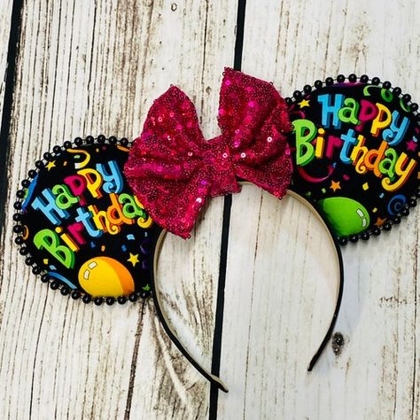 Diy Birthday Mickey Ears, Disney Ears Birthday, Disney Birthday Ears, Birthday Mickey Ears, Disney Attire, Disney Universal Studios, Diy Disney Ears, Universal Shirts, Disney 2024