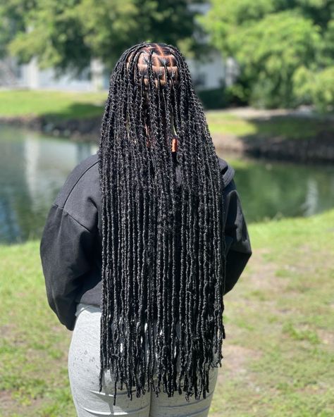 Loc 🔐 in your next protective style, Soft Locs! #hairincluded. Click the link 🔗 ☝🏾 . . . #softlocs #goddesslocs #bohemianlocs #jacksonvillelocs #jaxlocs #duvallocs #invisiblelocs #knotlesslocs Style Soft Locs, Bohemian Locs, Soft Locs, Goddess Locs, Protective Style, Protective Styles, Locs, Click The Link, On Instagram