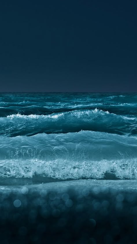 Ocean Darkness, The Sea Aesthetic, Dark Blue Sea Wallpaper, Deep Blue Sea Aesthetic, Dark Blue Ocean Aesthetic, The Sea Photography, Ed Wallpaper, Whatsapp Wallpapers Hd, Deep Blue Ocean