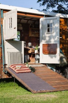 Horse Box Conversion Camper, Traveling Apothecary, Craft Trailer, Horsebox Conversion, Horse Lorry, Horse Trailer Camper, Converted Horse Trailer, Horse Truck, Horse Box Conversion