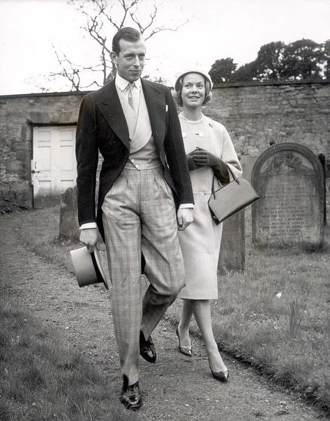 Prince Edward Duke Of Kent, Elizabeth Ii Young, 1930s Decor, Windsor Family, Duke Of Windsor, Duke Of Kent, The Daredevil, Lady Amelia Windsor, British Nobility