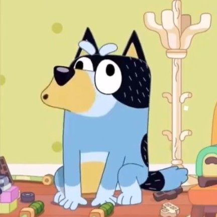 Bluey Pfp Cute, Funny Bluey Pics, Bluey Funny Pictures, Cursed Bluey Images, Bingo Bluey Meme, Bluey Pfp, Bluey Icons, Bluey Fan Art, Bandit Bluey