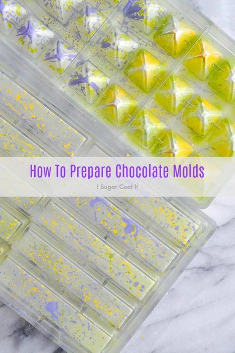 A simple tutorial on How To Prepare Chocolate Molds for shiny bonbons and bars. Chocolate Bonbons Recipe, Homemade Chocolate Candy, Bon Bons Recipe, Chocolate Bar Molds, Chocolate Candy Recipes, Chocolate Sculptures, Chocolate Work, Candy Recipes Homemade, Chocolate Candy Molds