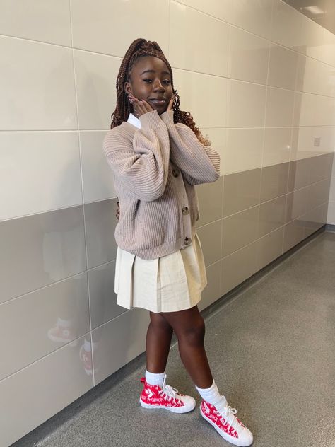 khaki, school, school uniform. red converses, fit ideas, skirt outfits. Khaki Skirt Outfit School, Khaki Skirt School Uniform Outfit, Khaki Skirt Uniform, School Skirt Outfits Uniform, Khaki Uniform Outfits School, Khaki School Uniform Outfit, Uniform Skirt Outfit, Khaki Skirt Outfit, School Skirt Outfits