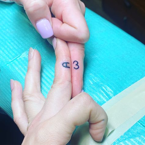 Funny Friends Tattoo, Matching Best Friend Tattoos Funny, Besties Tatoos Ideas, Matching Tatooes Friends, Tattoo Ideas For Bff, Connected Tattoos Best Friend, Cute Tattoos For Friends, Matching Tattoos For Four People, Tattoos 3 Friends