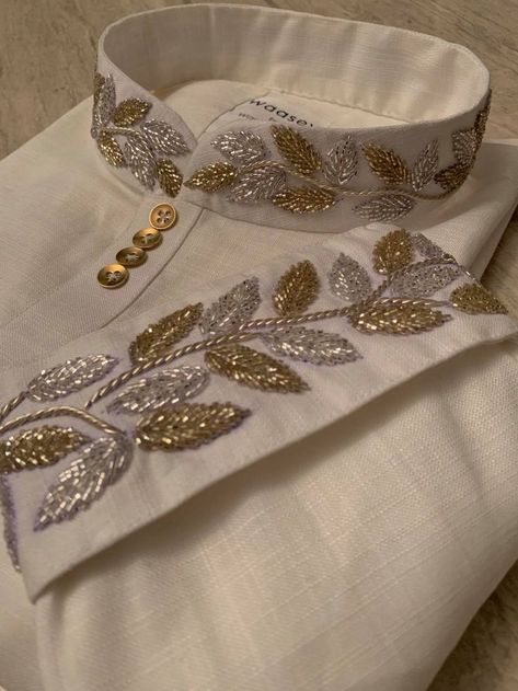 Dress Designing Ideas, Blouse Maggam Work, Maggam Work Blouse, Dress Designing, Hand Beaded Embroidery, Hand Embroidery Dress, Wedding Projects, Blouse Back, Motifs Perler