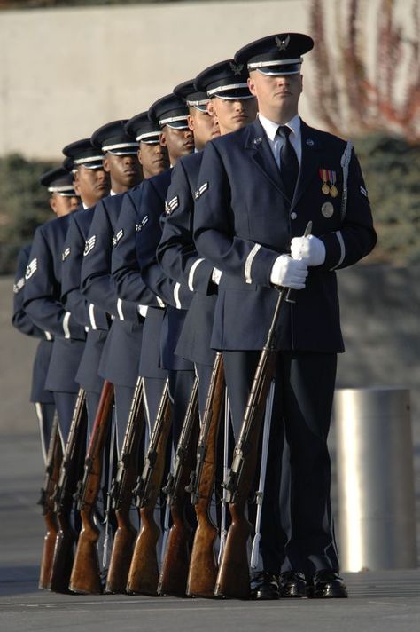 USAF Ceremonial Honor Guard Drill Team Air Force Uniforms, Honor Veterans, Aviation Careers, Civil Air Patrol, Honor Guard, Air Force Mom, Air Force Veteran, Aim High, United States Military