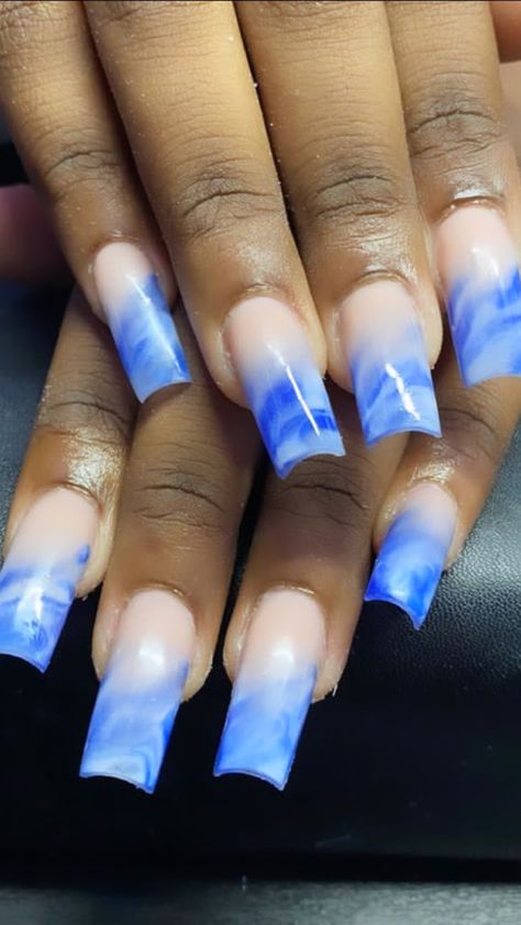 meduim lenght blue marble acrylic nails done by: nailsbykim.nyc #acrylic #acrylicnaildesigns #frenchies #marblenails #bluenails #gelnails #nails #naildesign #nailideas #frenchnails Blue And White Marble Nails Acrylic, Blue And White Ombré Nails, Light Blue Marble Nails, Marble Blue Nails, Blue Marble Nails, Marble Acrylic Nails, June Nails, Blue French Tips, Marble Nail Designs