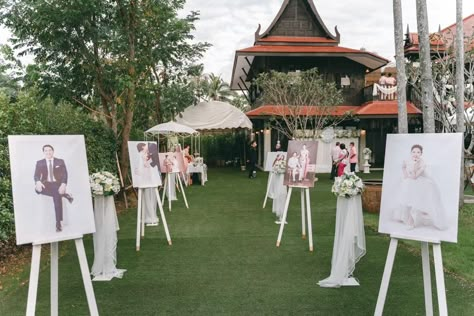 Photo Display Wedding, Wedding Bg, Wedding Photo Display, Deco Ballon, Cocktail Wedding Reception, Pool Wedding, Wedding Background Decoration, Wedding Backdrop Design, Dream Wedding Decorations