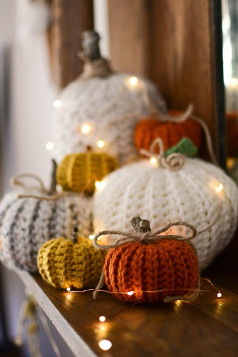 Crochet Fall Pumpkins Free Pattern, Mini Crocheted Pumpkins, Crochet Pumpkin Patterns Free Printable, Pumpkin Knitting Pattern Free, Easy Fall Crochet Patterns Free, Crocheted Pumpkins Free Pattern, Crochet Pumpkins Free Pattern Easy, Pumpkin Crochet Pattern Free, Crochet Patterns Fall