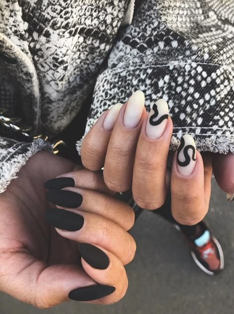 Trendy Matte Nails, Art Design Ideas, Edgy Nails, Pointed Nails, Simple Summer, Acrylic Coffin, Red Nail, Get Nails, Pretty Acrylic Nails