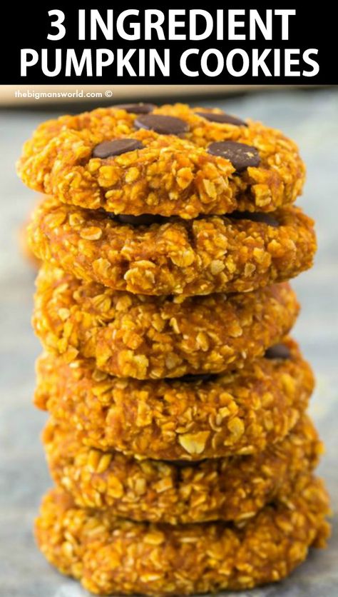 3 Ingredient Pumpkin cookies made with no flour, no refined sugar and no milk! Thick, chewy, pumpkin cookies made with oatmeal and naturally sweetened! Vegan and gluten free! 3 Ingredient Pumpkin Cookies, 3 Ingredient Pumpkin, Gluten Free Pumpkin Cookies, Pumpkin Cookies Healthy, Pumpkin Cookies Easy, Pumpkin Pie Oatmeal, Pumpkin Oatmeal Cookies, Pumpkin Recipes Healthy, Cookies Healthy