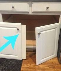 Chest Of Drawers Makeover, Old Cabinet Doors, Messy Kitchen, Plywood Cabinets, Old Cabinets, Guy Stuff, Base Cabinet, Cute Diy, Built In Cabinets