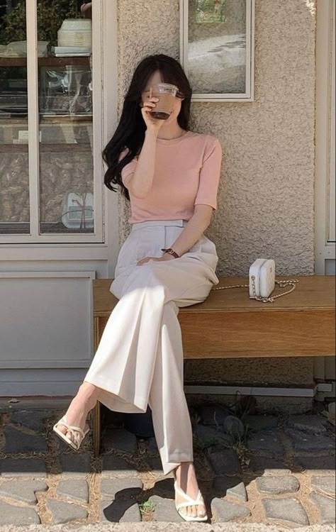 Outfit Korean Style, Korean Casual Outfits, Everyday Fashion Outfits, Korean Fashion Dress, Casual Day Outfits, Elegante Casual, Korean Casual, Classy Work Outfits, Stylish Work Outfits