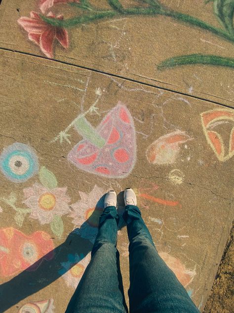 summer aesthetic, spring aesthetic, california, cali, trendy vibes, trendy, teen aesthetic sidewalk chalk, art , roselyn Sidewalk Chalk Aesthetic, Chalk Aesthetic, Chalking Ideas, 19th Bday, Teen Aesthetic, Aesthetic California, Sidewalk Chalk Art, Aesthetic Spring, Sidewalk Chalk