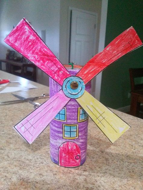 Windmill craft, Dutch craft, Toilet paper roll windmill. Dutch Windmill Craft, Windmill Craft, How To Make Windmill, Paper Windmill, Windmill Art, Around The World Theme, Preschool Projects, Toilet Paper Roll Crafts, Paper Roll Crafts