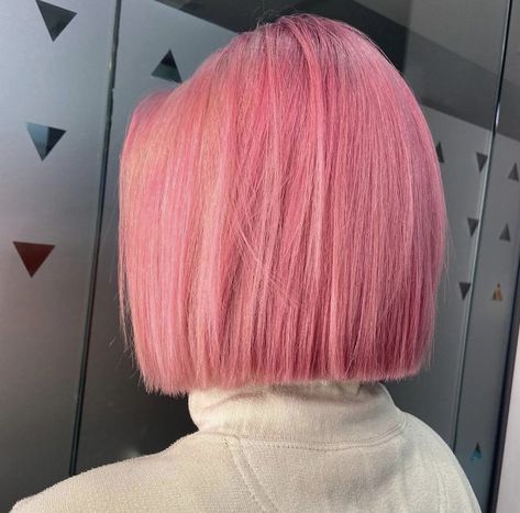 Pastel Pink Bob Hair, Pink Hair Bob, Exotic Hair Color, Hair Help, Dyed Hair Inspiration, Hair Color Pink, Hair Dye Colors, Hair Inspiration Color, Dream Hair