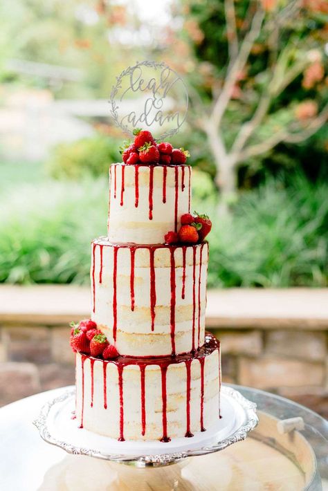 Naked Cake With Strawberries, Strawberry Shortcake Wedding Cake, Strawberry Wedding Cake, Strawberry Wedding, Strawberry Wedding Cakes, Berry Chantilly Cake, Fruit Wedding Cake, Cheesecake Wedding Cake, Wedding Strawberries