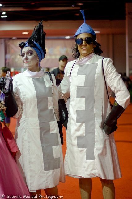 Cosplay Easy Diy Couples Costumes, Yzma And Kronk, Carnaval Make-up, Cosplay Disney, Emperor's New Groove, Diy Couples Costumes, The Emperor's New Groove, Hallowen Costume, Emperors New Groove