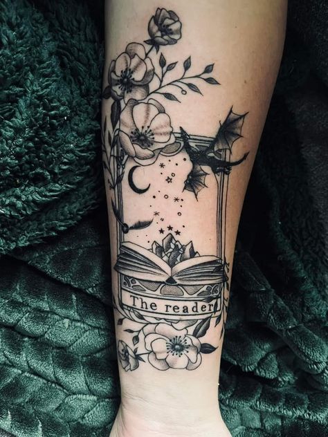 Vintage Witchy Tattoos, Sleeve Cap Tattoo, Fantasy Reader Tattoo Ideas, Tattoos For Back Of Leg, Dark Witch Tattoo Sleeve, Gothic Book Tattoo Ideas, Womens Witchy Tattoos, The Suriel Tattoos, Mushroom Book Tattoo