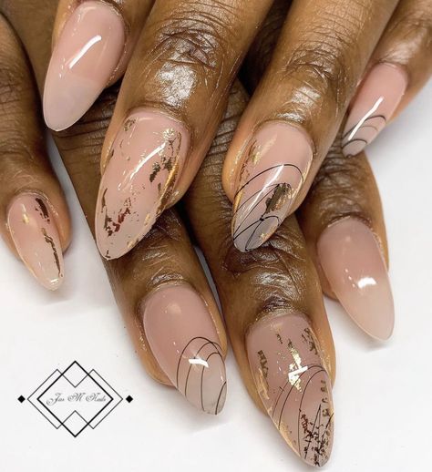 Nail Designs On Black Women, Nails With Foil Flakes, Perfect Nail Shape, Almond Shaped Nails Designs, Neutral Nail Designs, Overlay Nails, Pedi Ideas, Chic Nail Designs, Kutek Disney