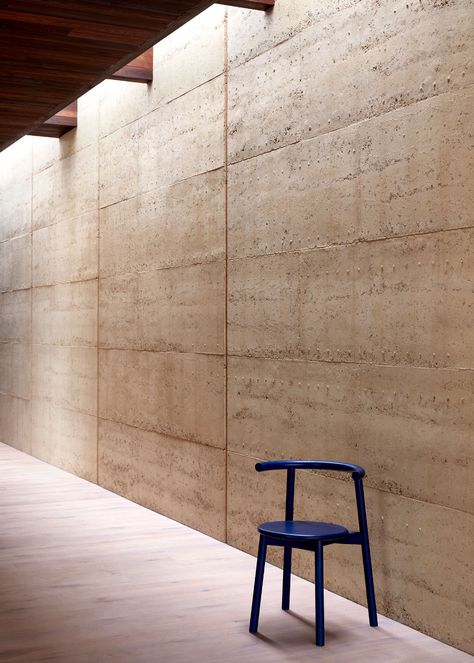 Rammed Earth House, Siding Ideas, Earth House, Rammed Earth Homes, Rammed Earth Wall, Rammed Earth, The Local Project, Mornington Peninsula, Casa Container