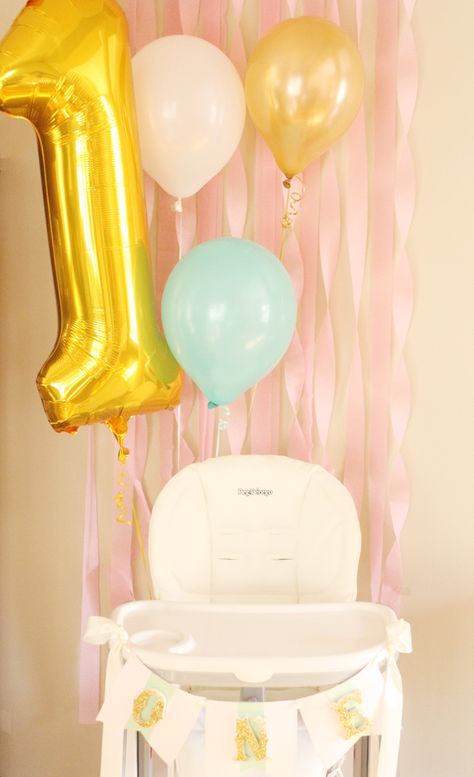 High chair ideas Hot Air Balloon First Birthday, First Birthday Brunch, Air Balloon Party, Birthday Party Diy, Hot Air Balloon Party, Diy Birthday Banner, Highchair Banner, Party Projects, Balloon Party