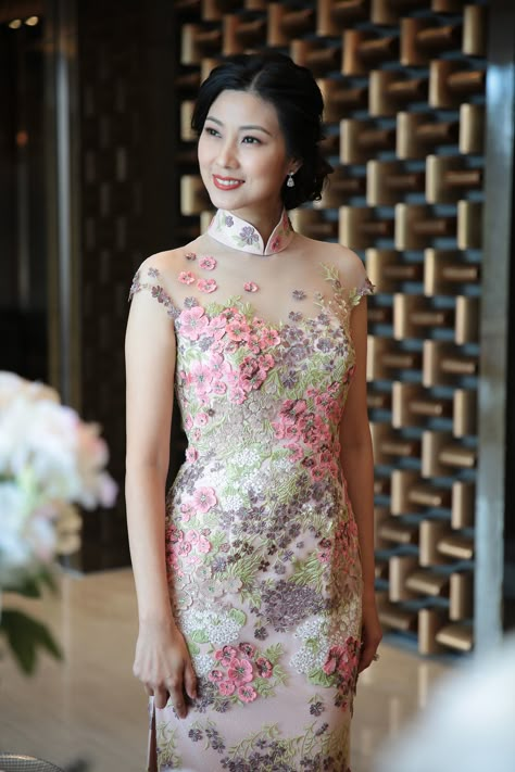 Products -Olivia Couture Vietnam Dress, Chinese Qipao, Fashion Forward Outfits, Chinese Style Dress, Qipao Dress, Dinner Dress, Party Hairstyles, Cheongsam, Traditional Dresses