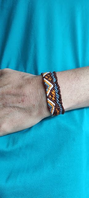 https://madeinliochka.blogspot.com/2022/10/bracelets-de-lamitie-ou-bresilien.html Bracelet, 10 Things