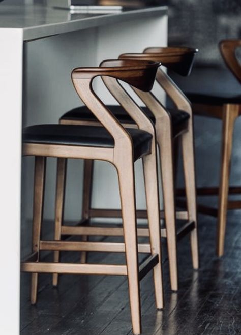 Japandi Kitchen Design Bar Stools, Table Chairs Design, Minimalist Kitchen Decor, Restaurant Table Design, Minimalistic Kitchen, Small Table And Chairs, Chaise Restaurant, Kursi Cafe, Chairs Design