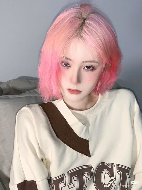 Yae Miko, Hair Colors, Ulzzang Girl, Follow For More, Pretty Woman, Follow Me, Hair Color, Hair Styles, Hair