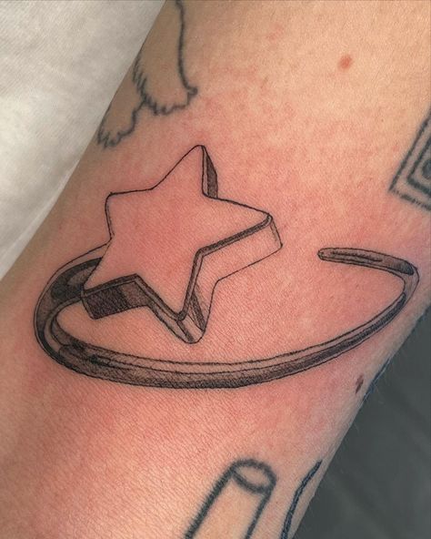 Star Tattoos Aesthetic, Y2k Tattoo Ideas Men, Tattoo Ideas Y2k, 5 Star Tattoo, Stargirl Tattoo, 17 Tattoo, Being Supportive, Tattoos Instagram, Cute Tats