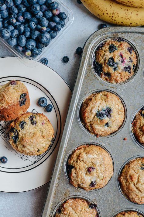 Healthy Blueberry Banana Muffins, Banana Blueberry Oatmeal Muffins, Morning Glory Muffins Healthy, Blueberry Banana Muffins, Healthy Banana Muffins, Blueberry Banana Bread, Healthy Blueberry Muffins, Banana Blueberry Muffins, Yogurt Muffins