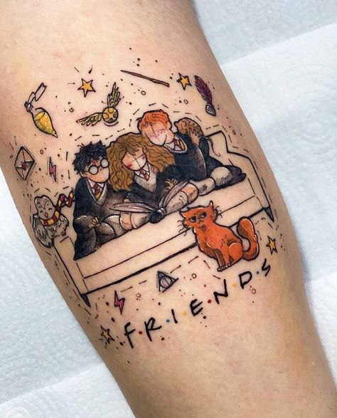 Harry Potter Tattoo Unique, Harry Potter Tattoo Sleeve, Hogwarts Tattoo, Cartoon Tattoo Ideas, Harry Tattoos, Animated Shows, Hp Tattoo, Bookish Tattoos, Harry Potter Friends