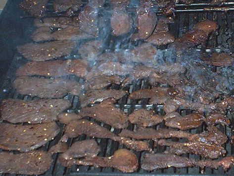 Jerky Marinade Recipes Venison, Deer Jerky Recipe Smoker, Smoker Jerky, Smoked Venison Jerky Recipe, Jerkey Recipes Dehydrator Venison, Smoked Deer Jerky, Smoker Jerky Recipes, Venison Jerky Smoker, Smoked Venison Tenderloin